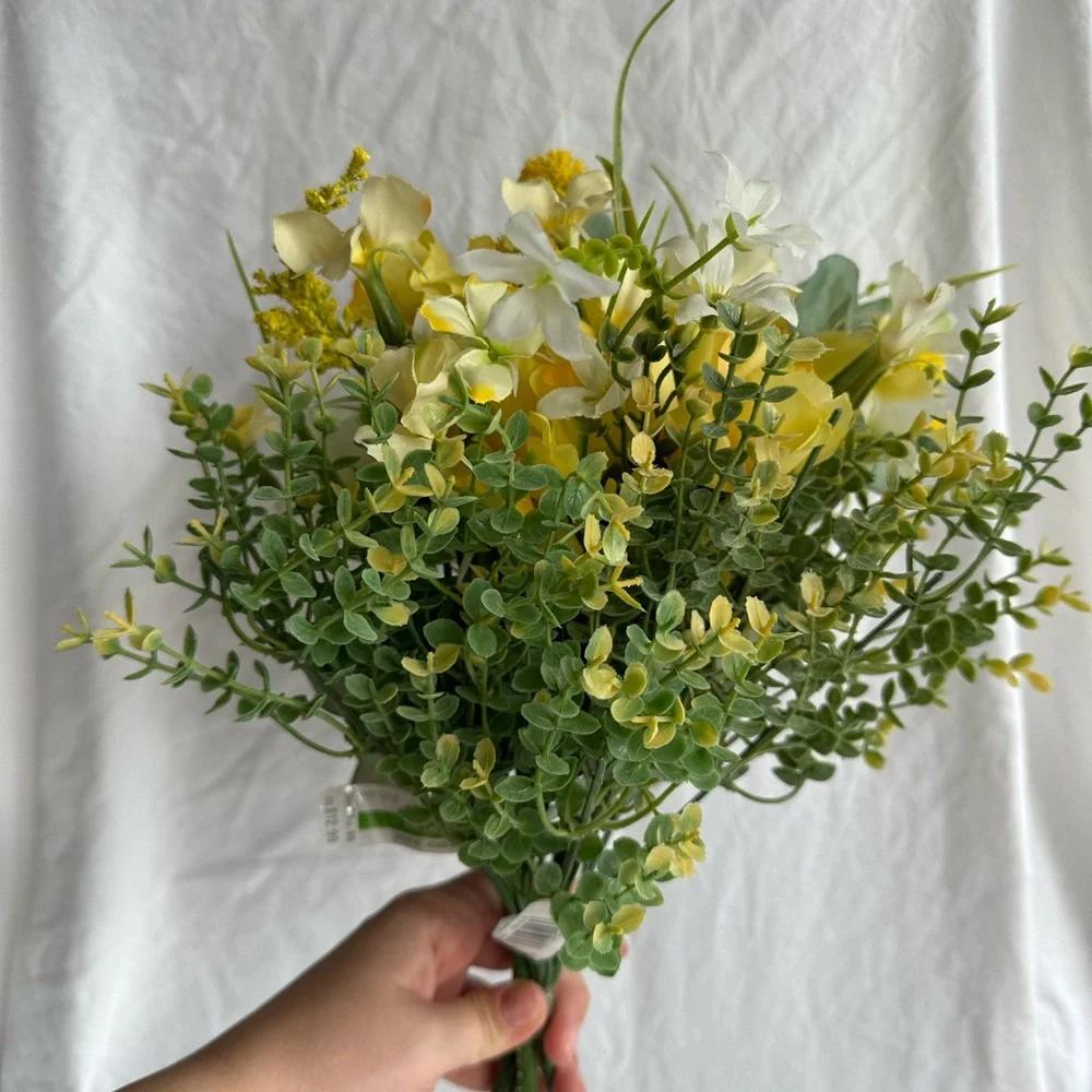 Sunshine Yellow Artificial Wildflower Bouquet Lifelike Spring Floral Arrangement